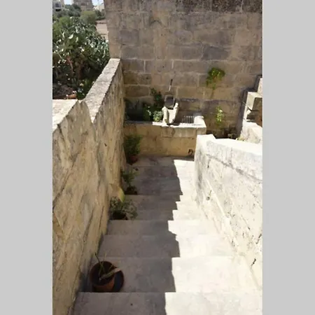 400yr In Gozo - Entire Feriehus Xagħra