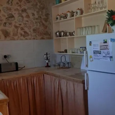 400yr In Gozo - Entire *