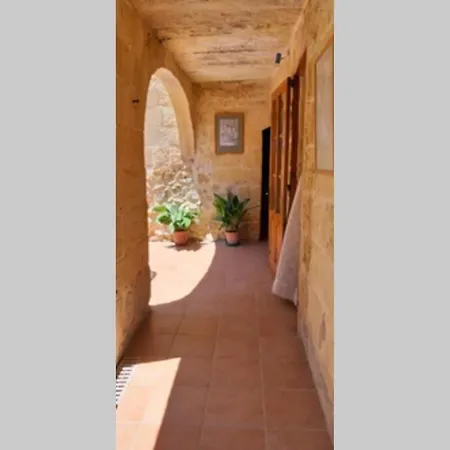 400yr In Gozo - Entire Holiday home Xaghra