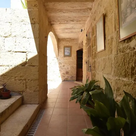 Holiday home 400yr In Gozo - Entire Xaghra