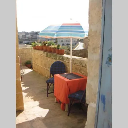 400yr In Gozo - Entire