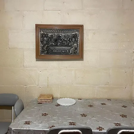 400yr In Gozo - Entire