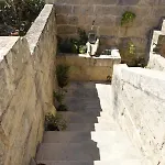 Semesterbostad 400yr In Gozo - Entire