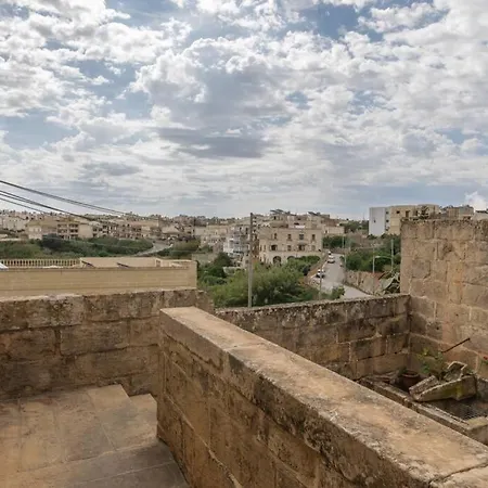 Dom wakacyjny 400yr In Gozo - Entire Xagħra
