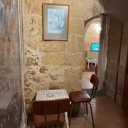 400yr In Gozo - Entire